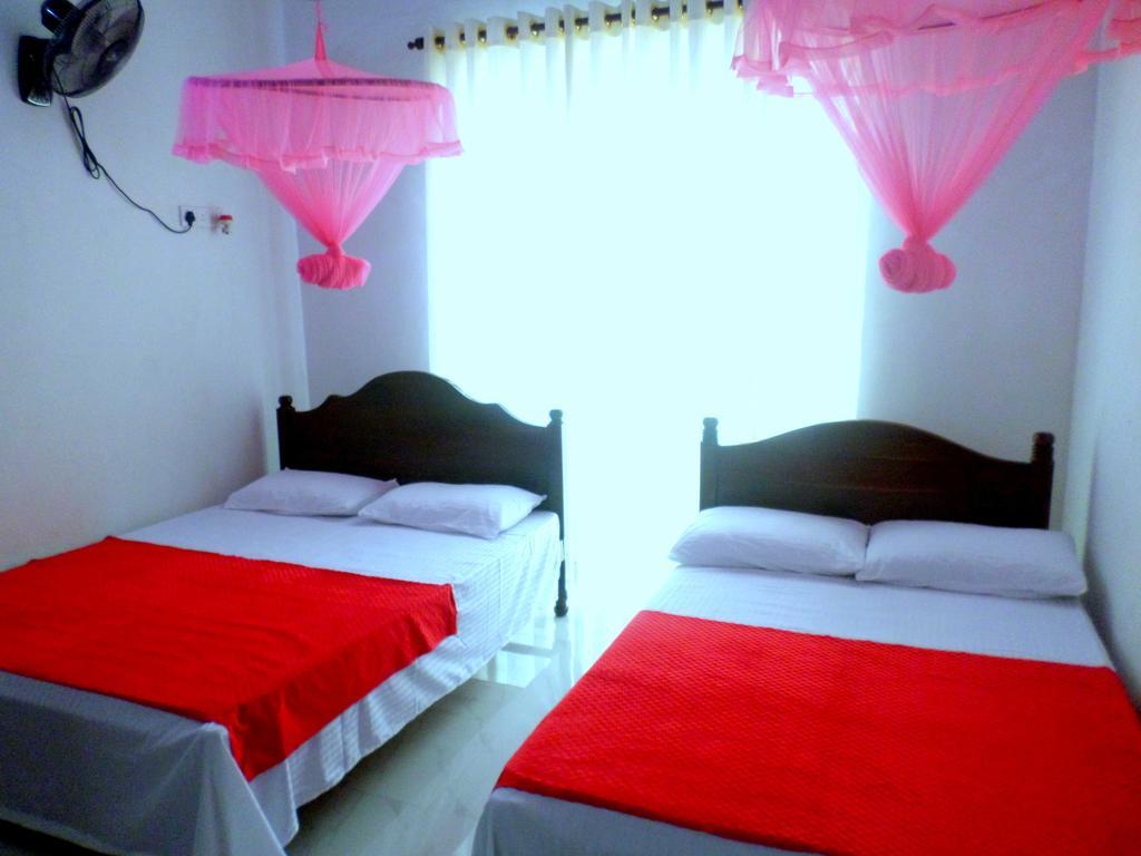 Lion Rest Hotel Anuradhapura Kültér fotó