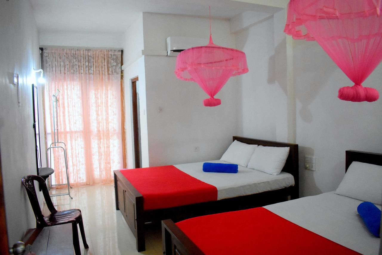 Lion Rest Hotel Anuradhapura Kültér fotó