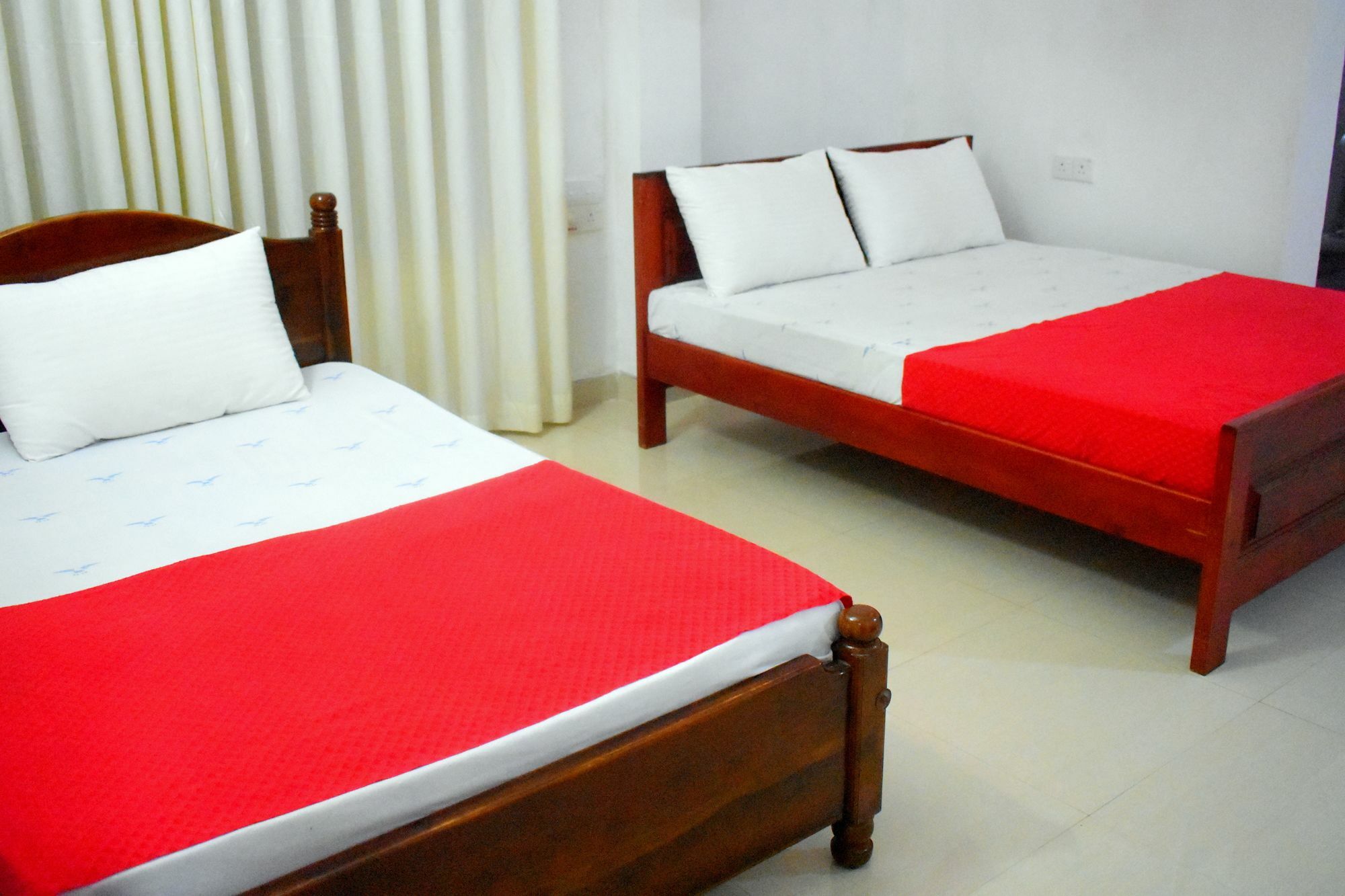 Lion Rest Hotel Anuradhapura Kültér fotó
