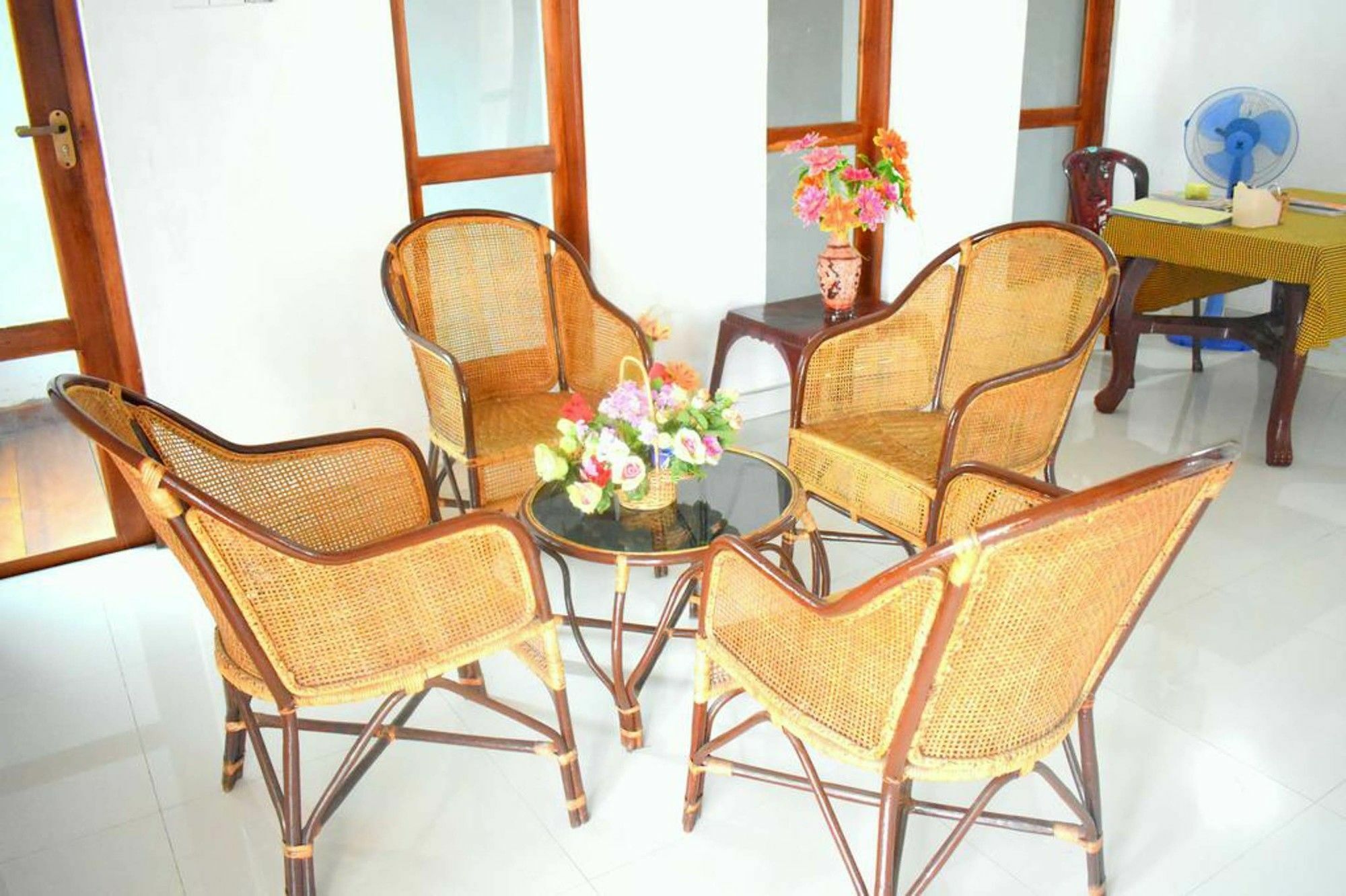 Lion Rest Hotel Anuradhapura Kültér fotó